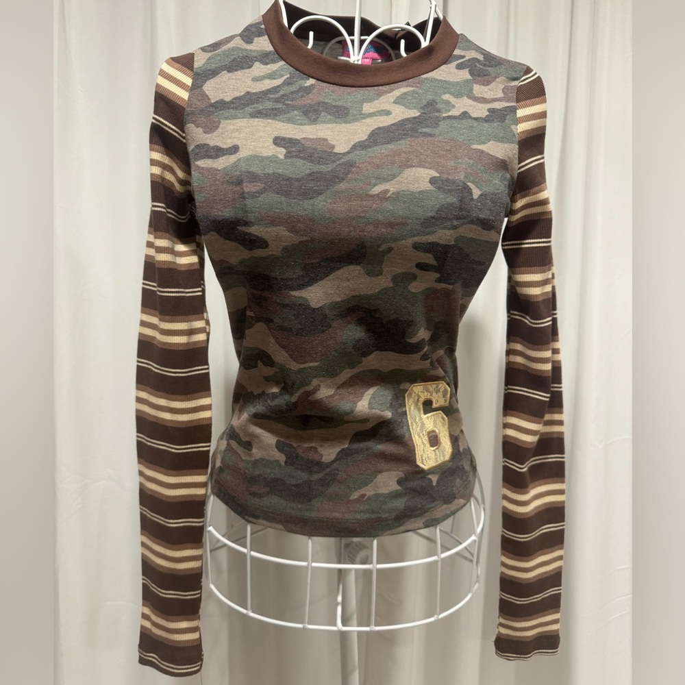 Edikted Camouflage and Striped Long Sleeve Top